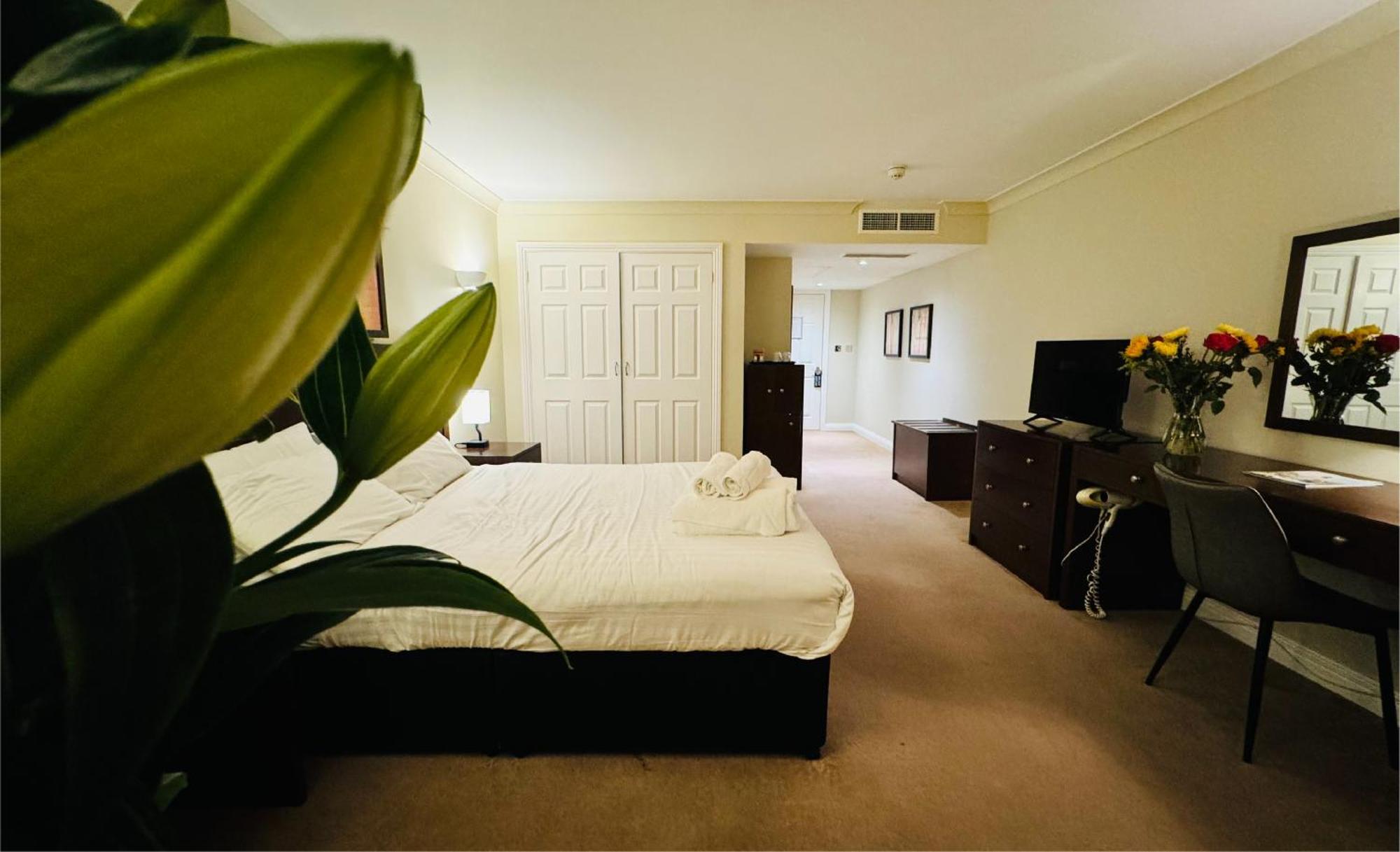 Hustyns Hotel Saint Wenn Экстерьер фото