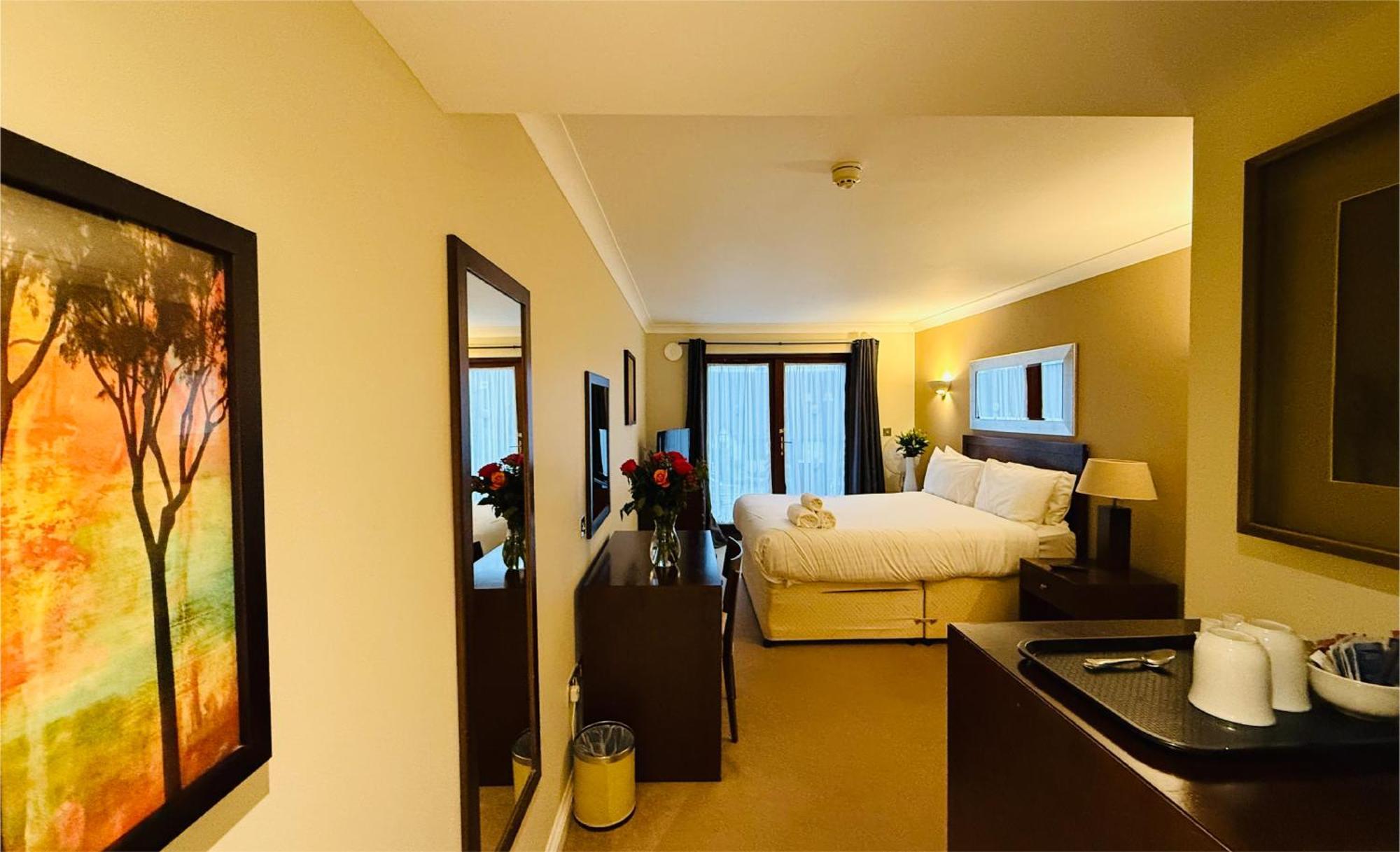 Hustyns Hotel Saint Wenn Экстерьер фото