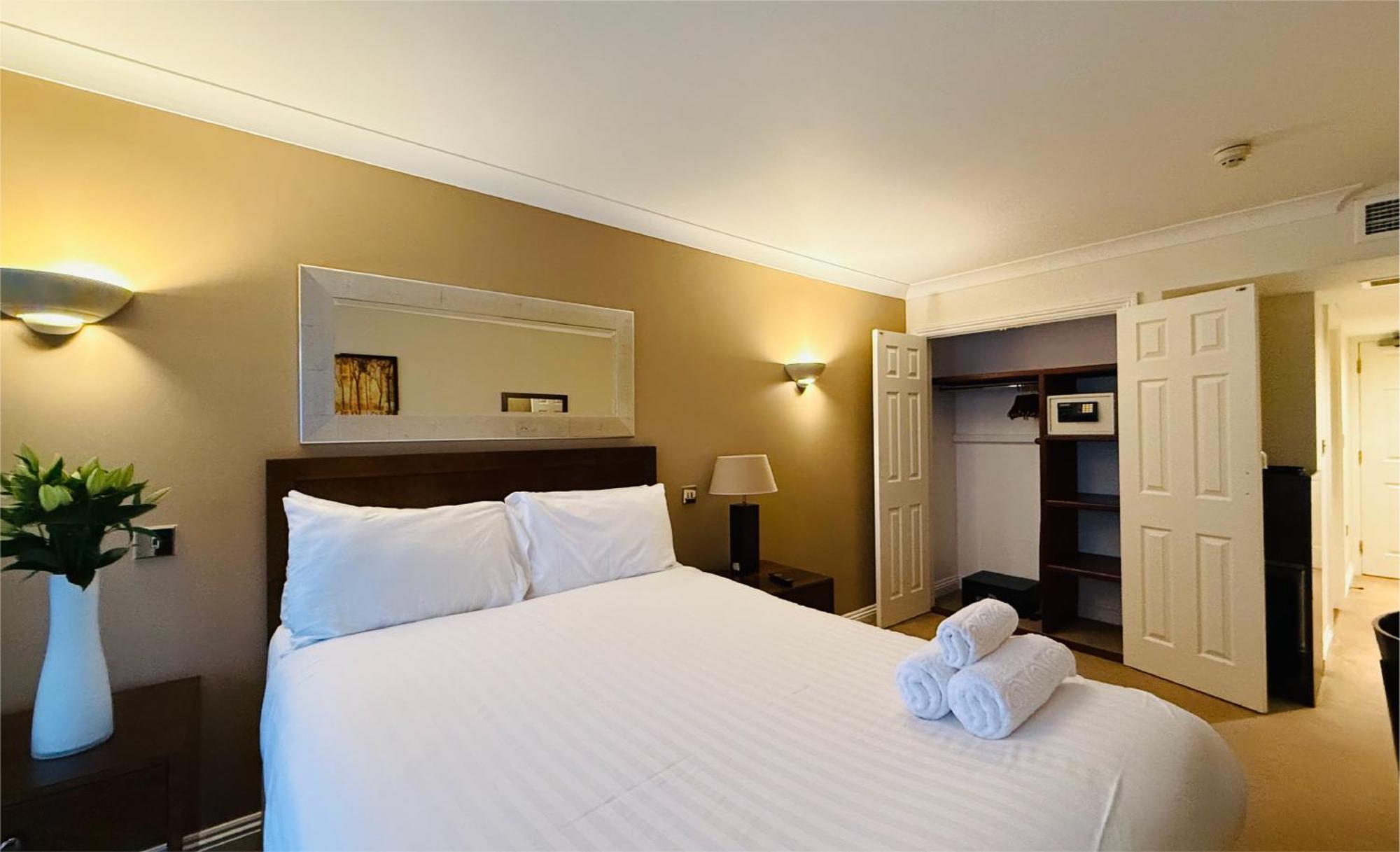 Hustyns Hotel Saint Wenn Экстерьер фото