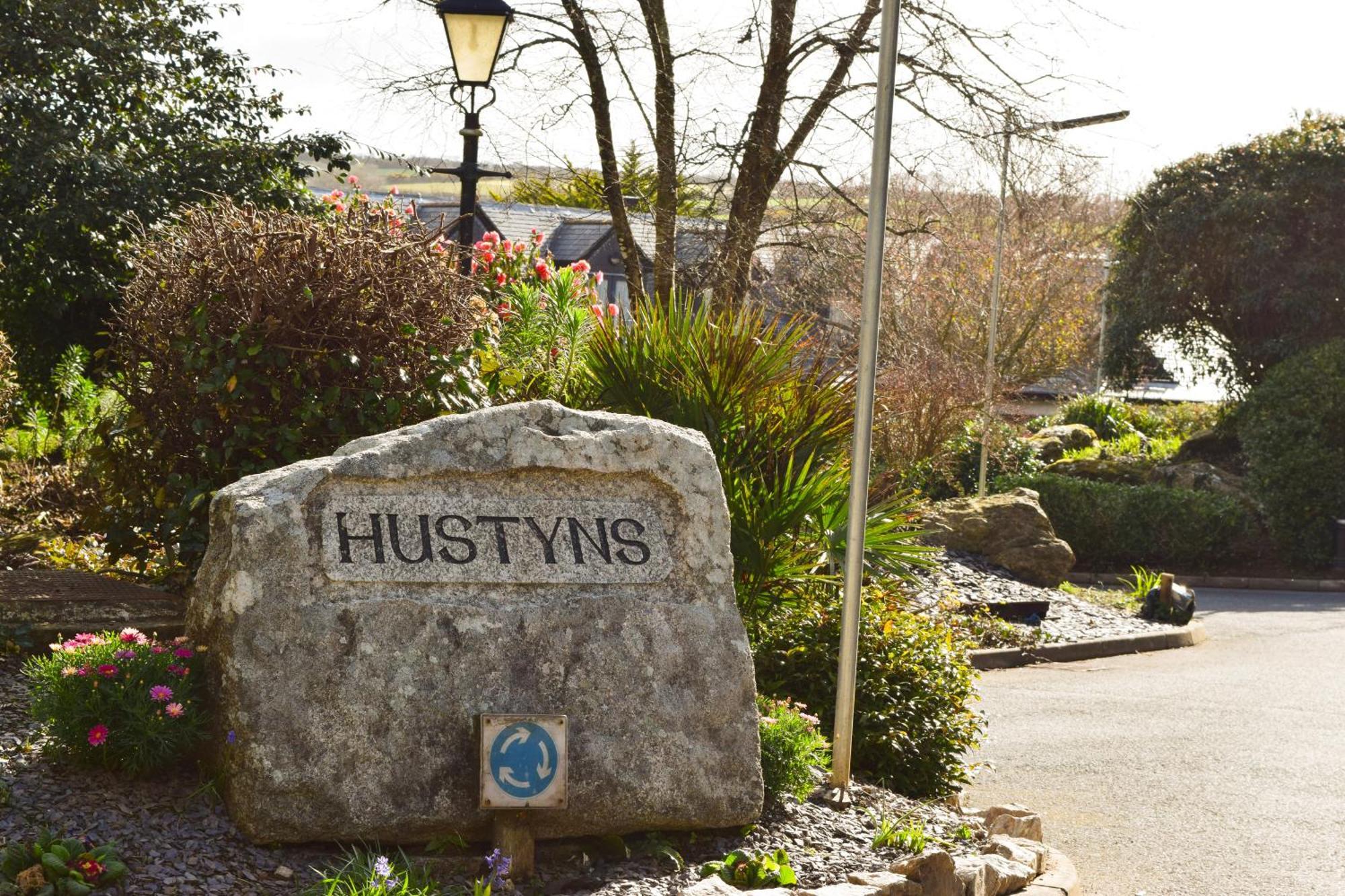 Hustyns Hotel Saint Wenn Экстерьер фото