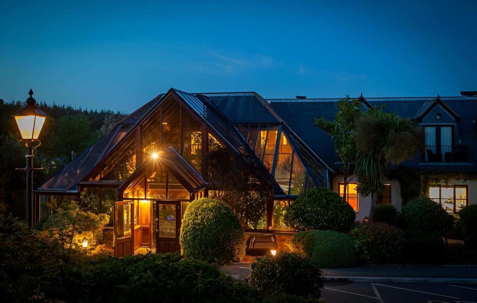 Hustyns Hotel Saint Wenn Экстерьер фото